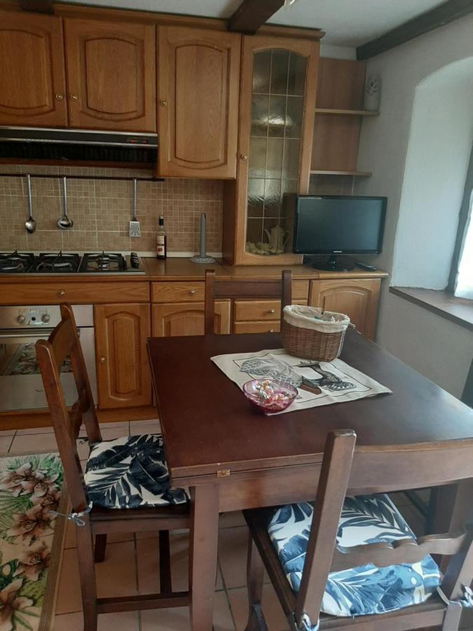 Appartement Casa Elena à Nus Extérieur photo